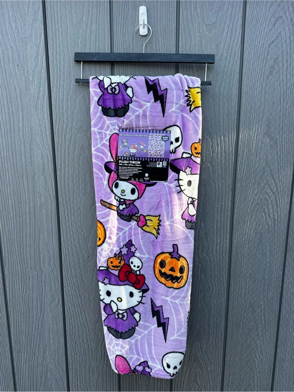 Web Witches - Hello Kitty & Friends Purple Halloween Plush Throw Blanket NWT